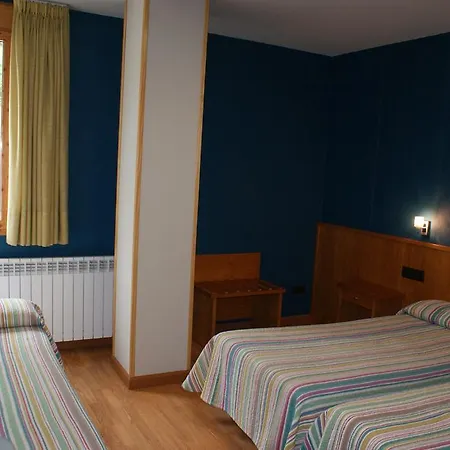 Guest house Los Valles Bielsa